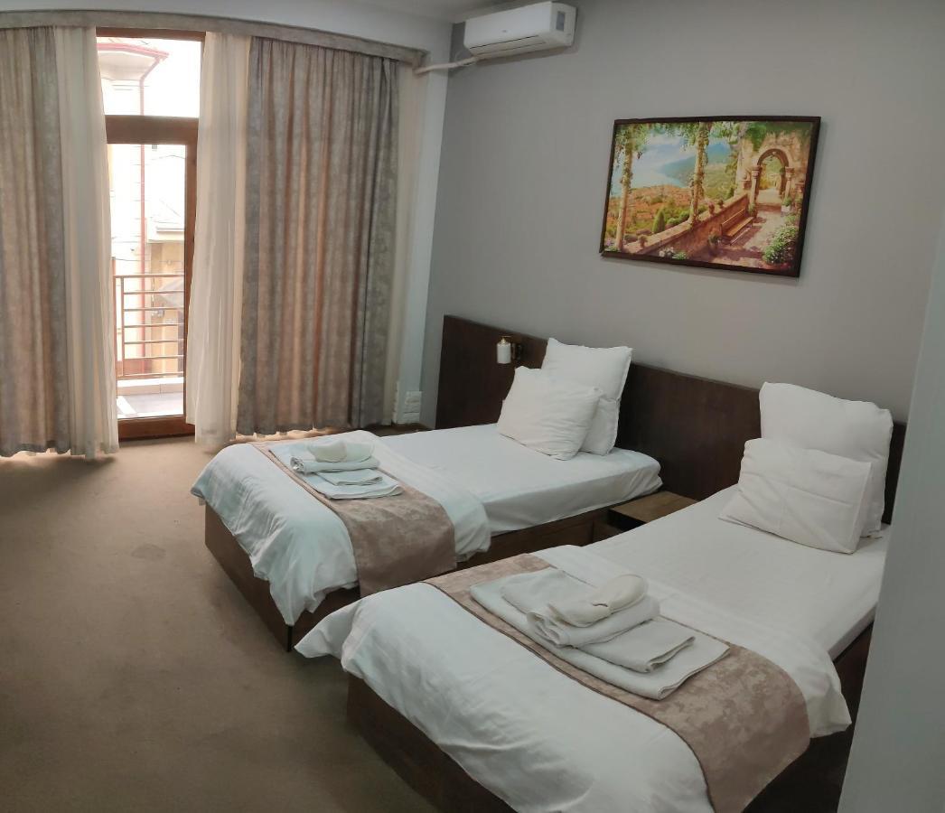 Art Rakat Hotell Tasjkent Eksteriør bilde